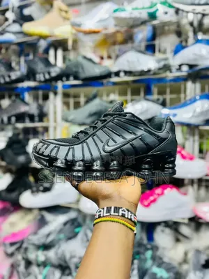 Nike Air Max Plus "Bred Reflective" Sneakers