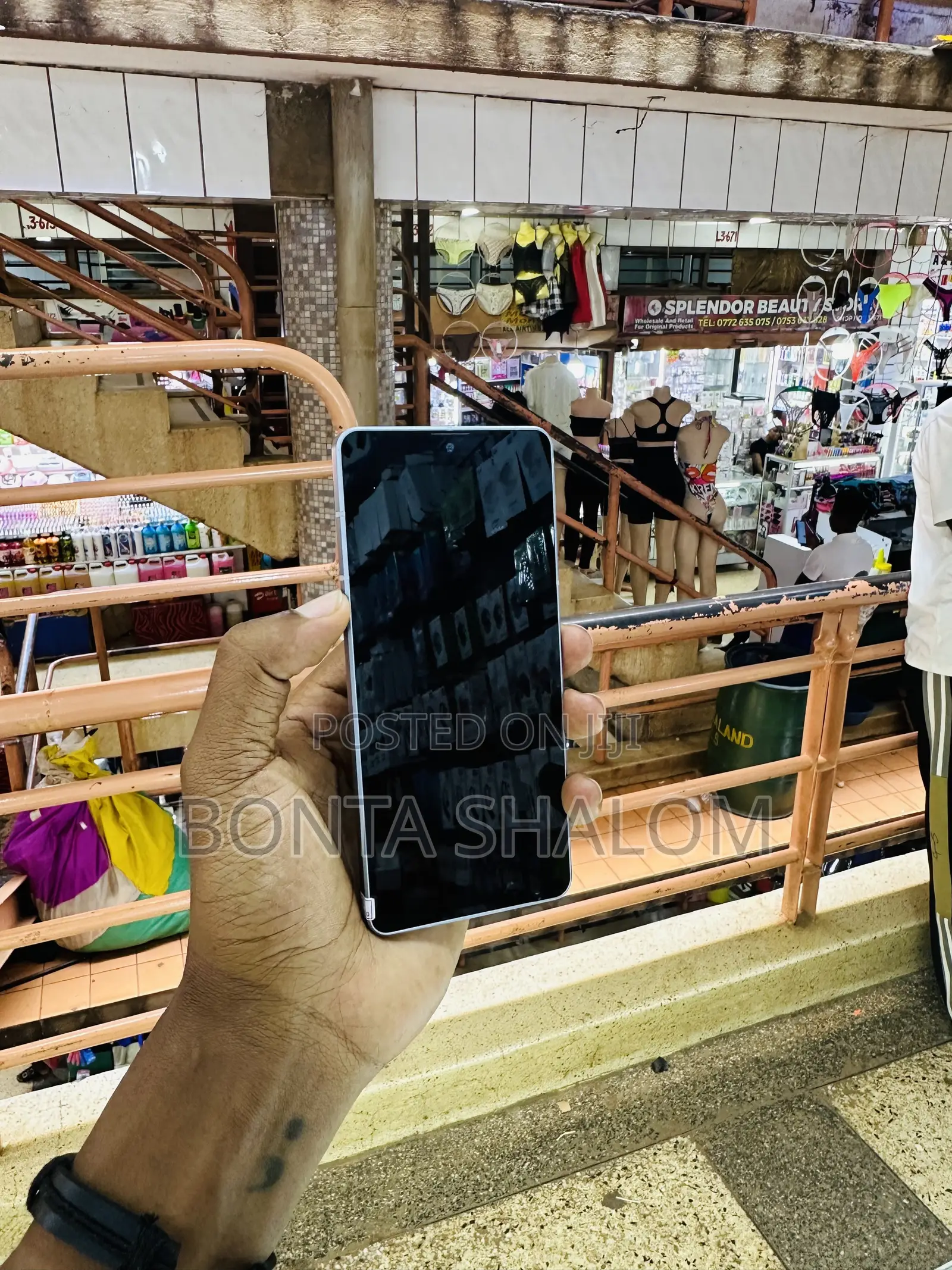 Sharp Aquos R7 256 GB Black