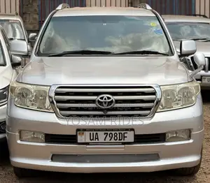 Toyota Land Cruiser 4.6 V8 ZX 2010 Silver