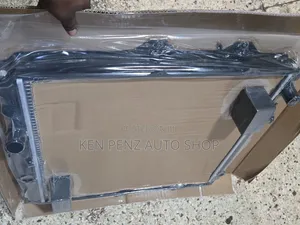 5L Engine Radiator for Hiace Drone and Hilux