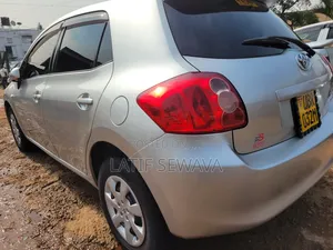 Toyota Auris 1.6 Dual VVT-i 2007 Silver