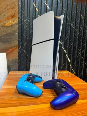 Sony Playstation 5 Slim Disc Edition With 2 Controllers Bundle. Used