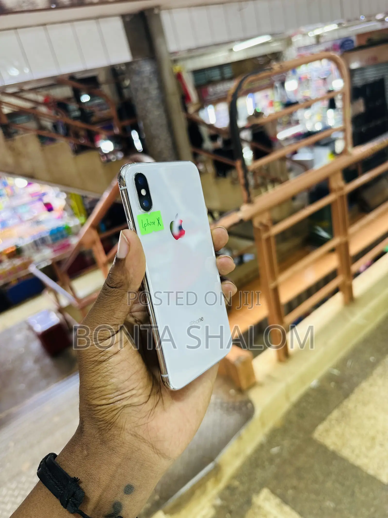 Apple iPhone X 256 GB White