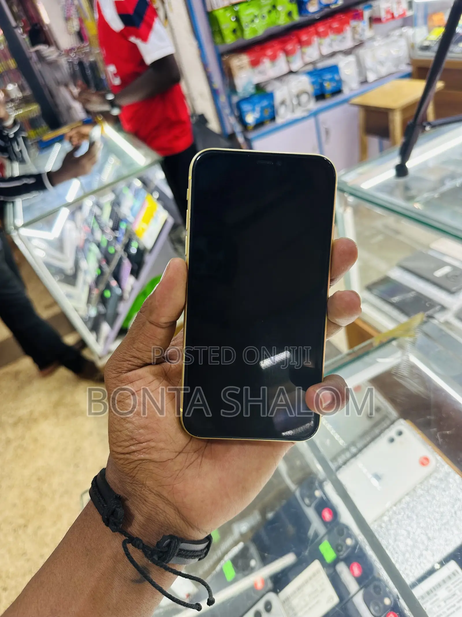 Apple iPhone 11 64 GB Yellow