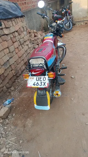 Bajaj Boxer 100 2020 Red