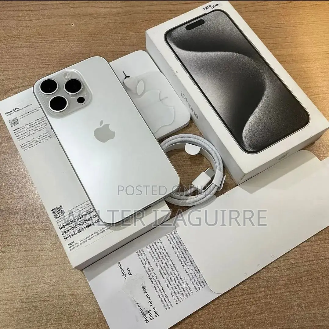 New Apple iPhone 15 Pro Max 256 GB Silver
