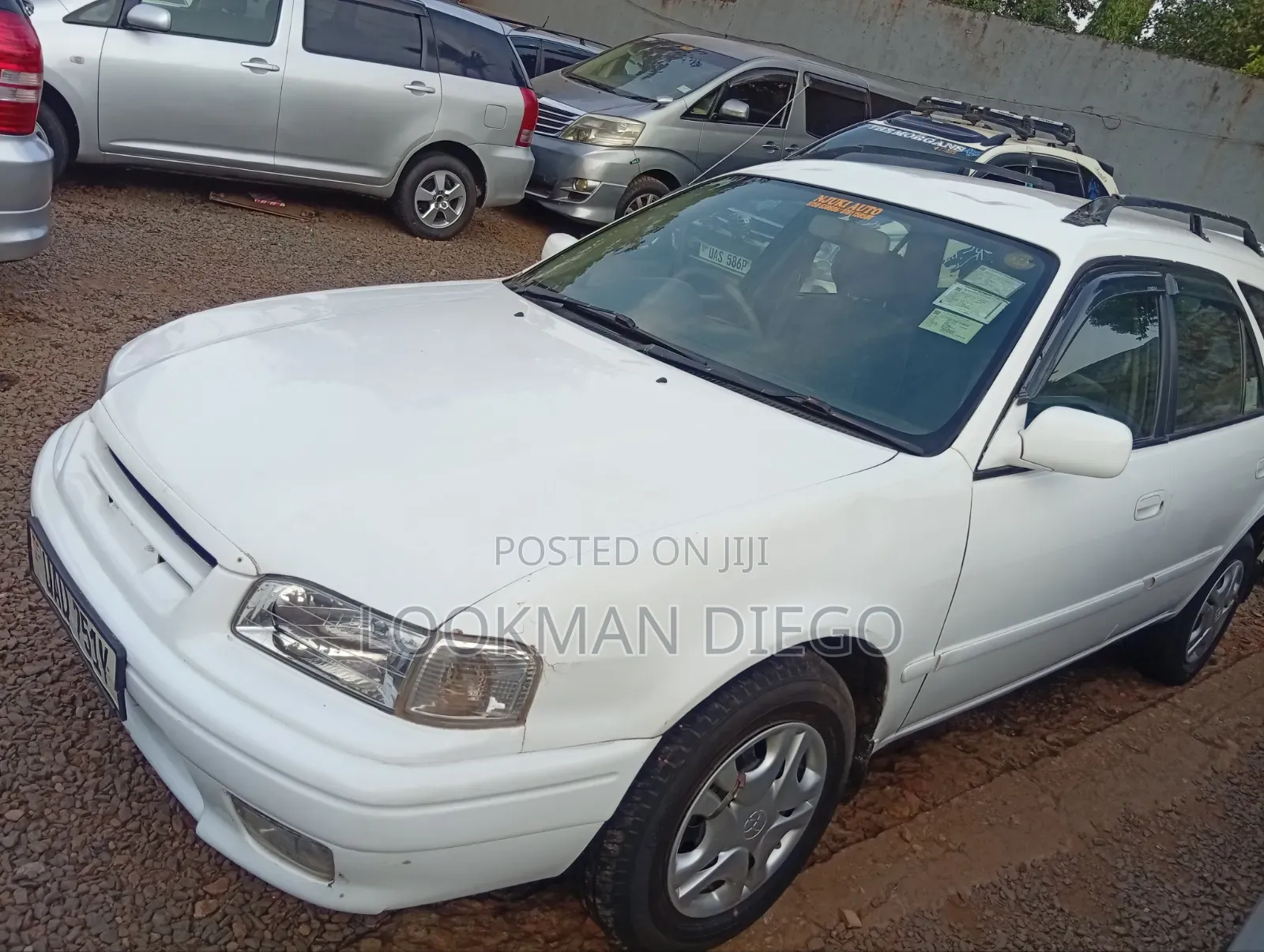 Toyota Carib 2000 White