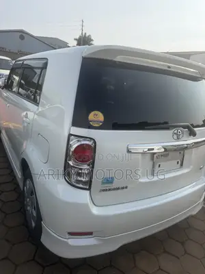 Toyota Rumion 2024 White