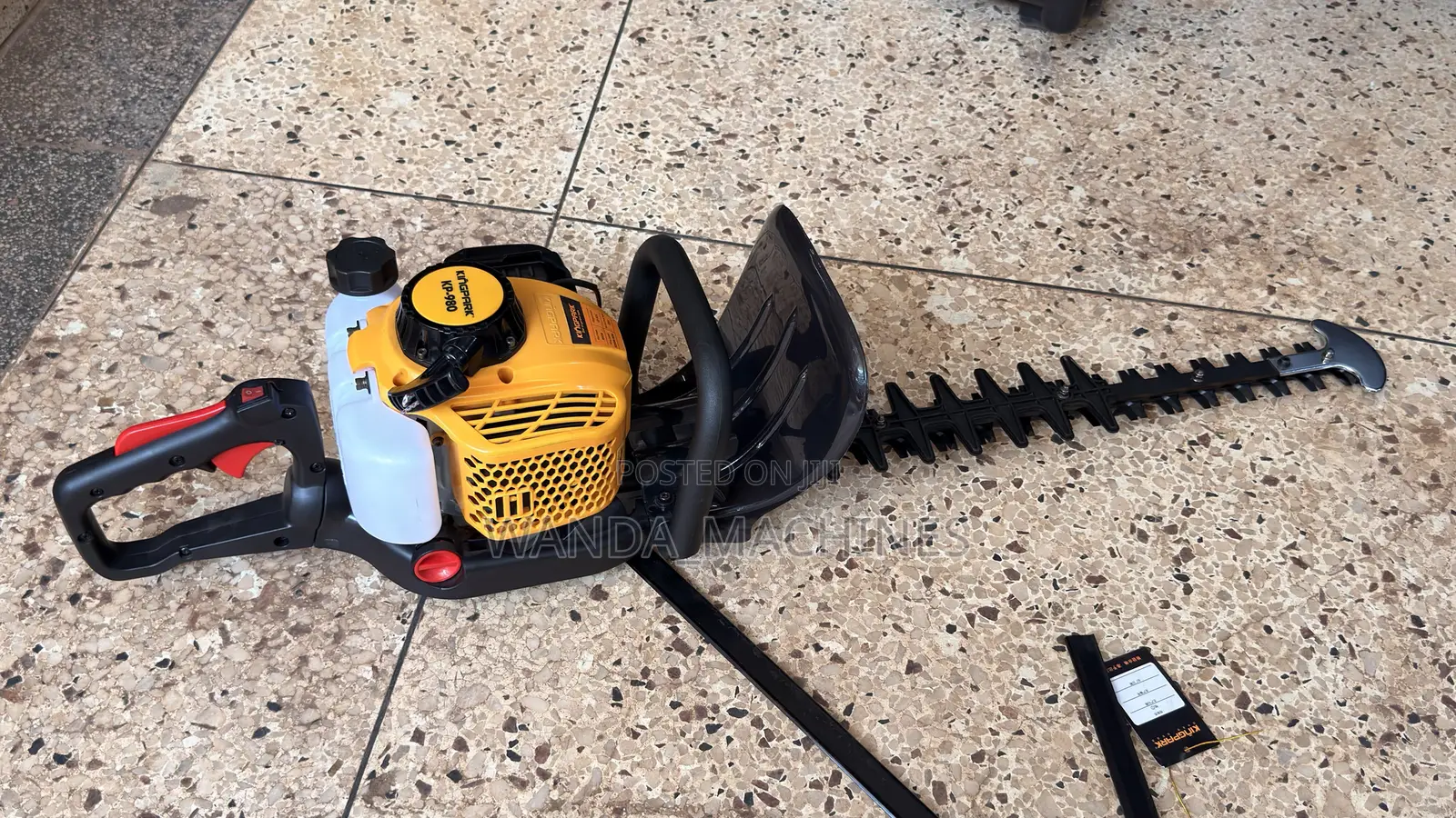 Gasoline Hedge Trimmers