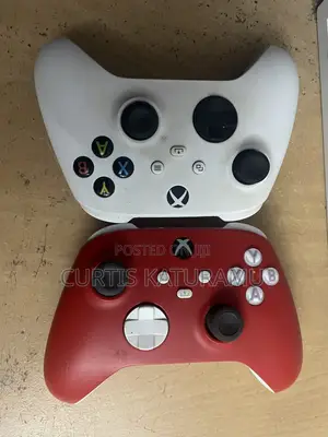 Xbox Series S 512GB With 2 Controllers