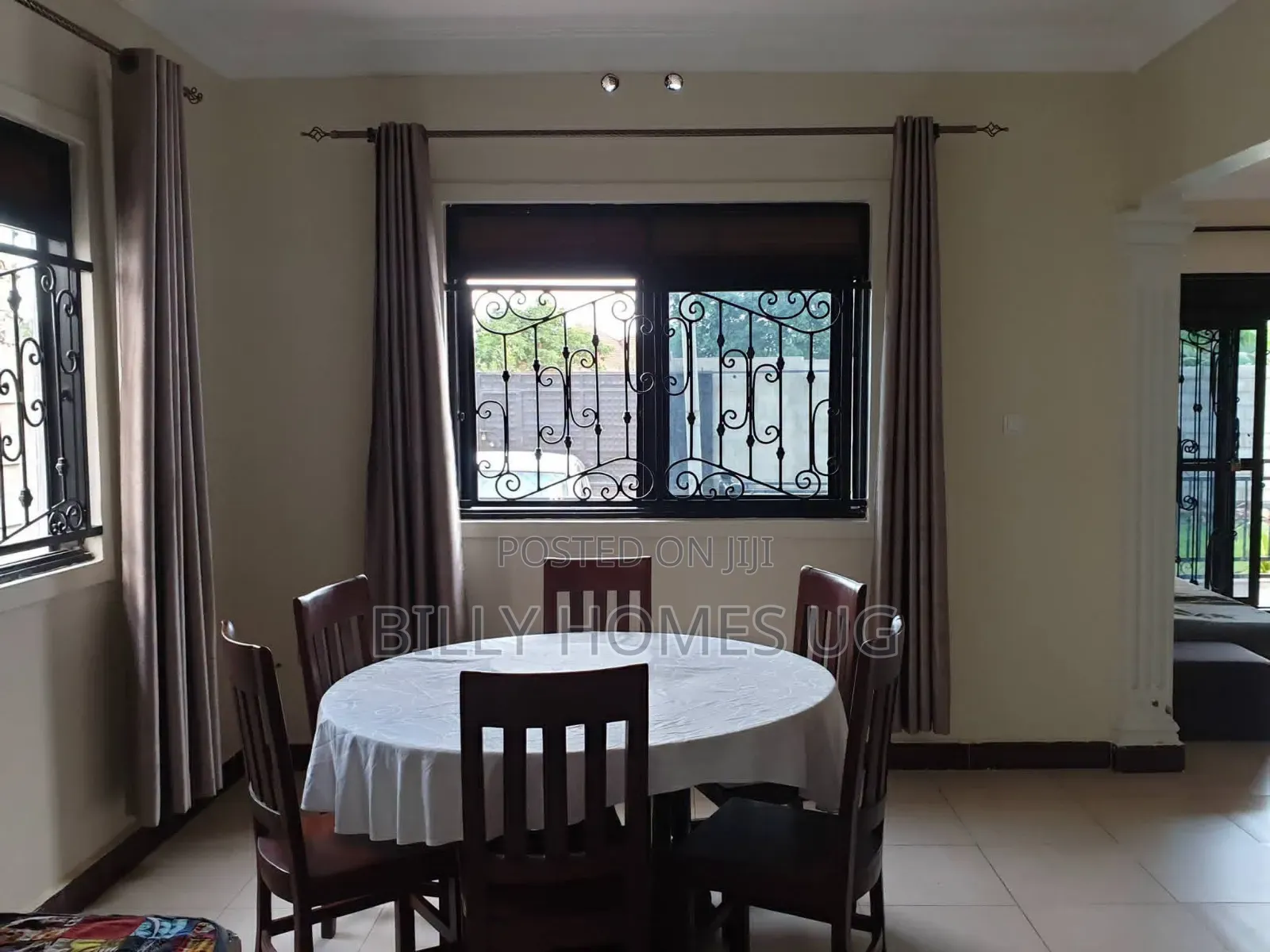 4bdrm Bungalow in Kira for sale