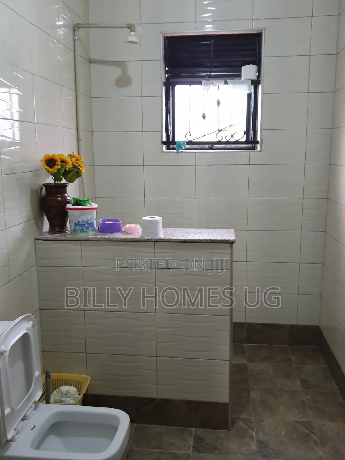 4bdrm Bungalow in Kira for sale