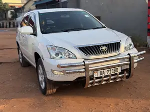 Toyota Harrier 2.4 2010 White