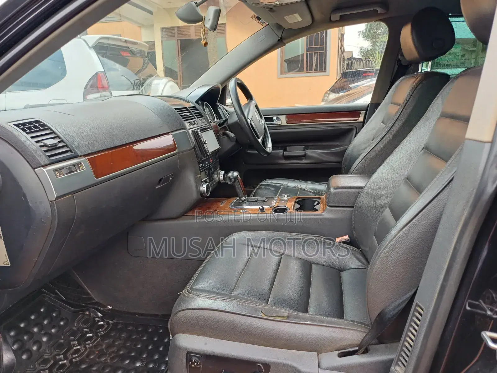 Volkswagen Touareg 2008 Black
