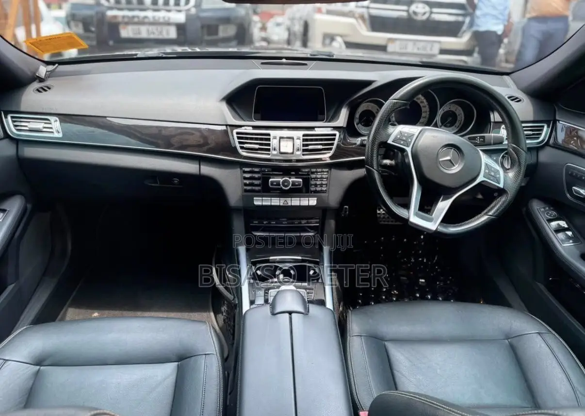 Mercedes-Benz E250 2015 Black