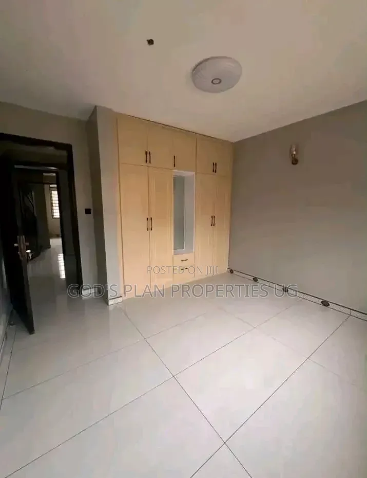 2bdrm Apartment in Nsambya Estate, Central Division for rent