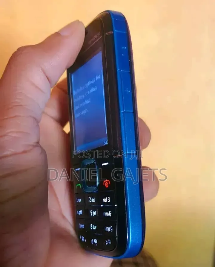 New Nokia 5130 XpressMusic Blue