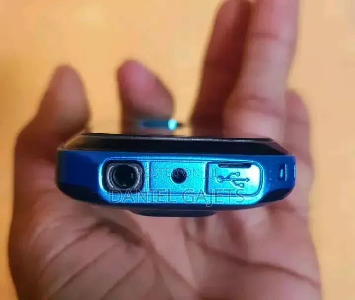 New Nokia 5130 XpressMusic Blue