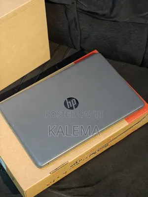 Laptop HP 15-dw0037wm 8GB Intel Core i7 SSD 256GB