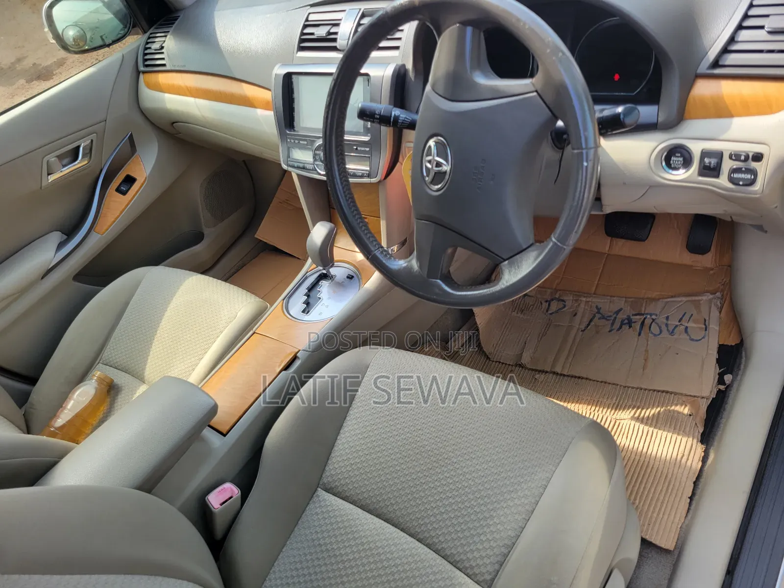 Toyota Premio 1.8 AWD 2010 Silver