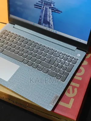 Laptop Lenovo IdeaPad 1 8GB Intel Core i5 SSD 256GB