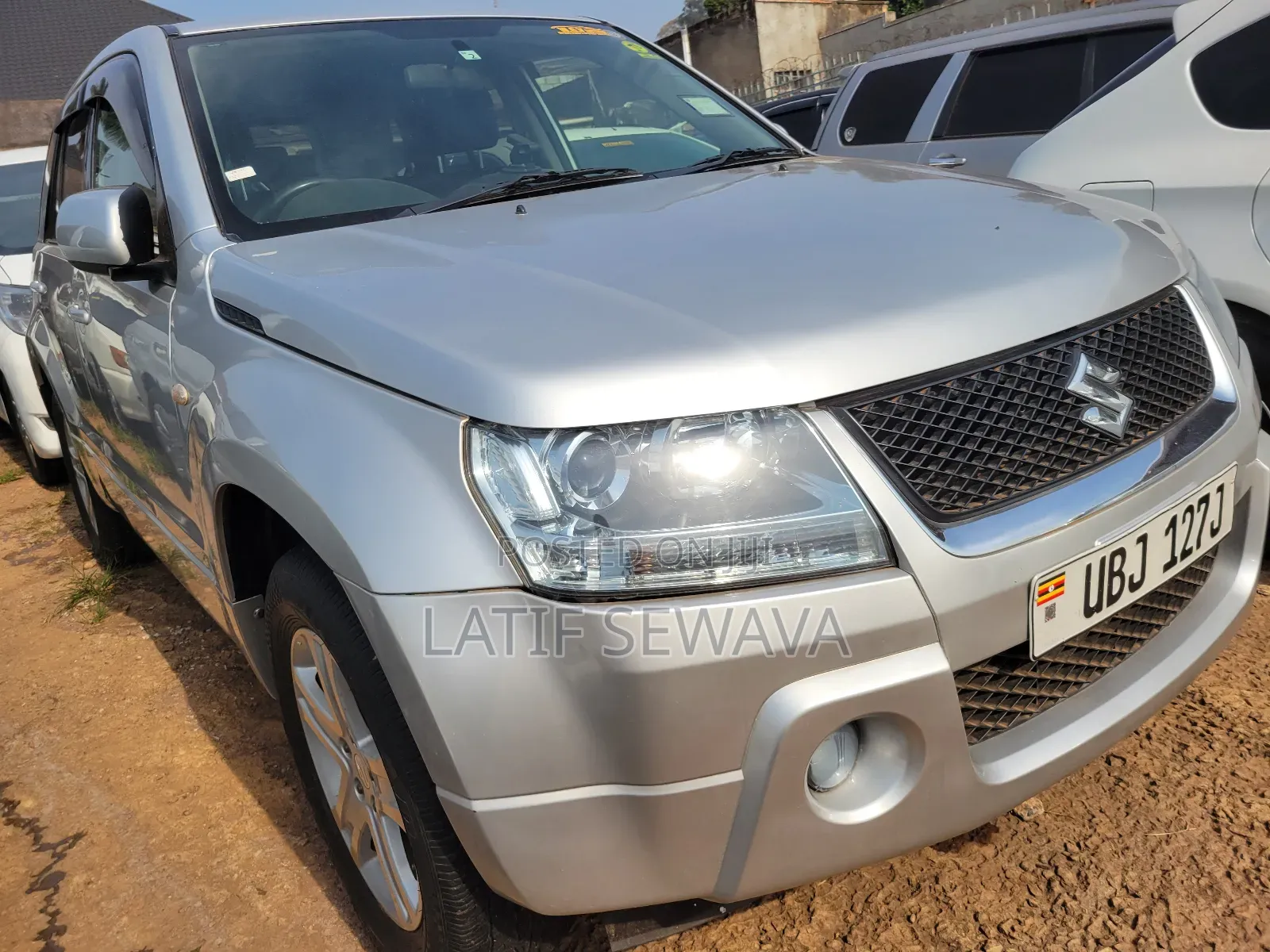 Suzuki Escudo 2008 Silver