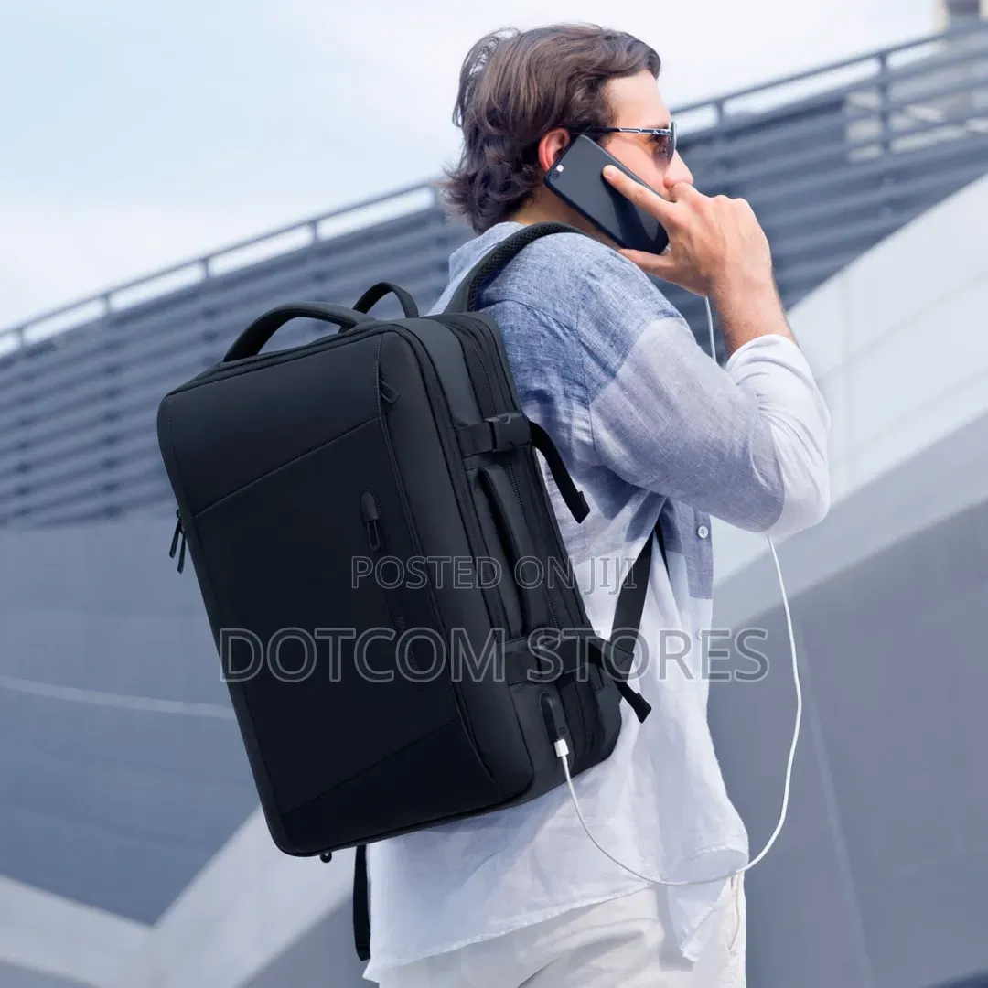 Oluolin Expandable Travel Laptop Backpack