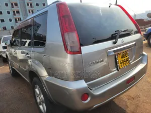 Nissan X-Trail 2.0 Comfort 2004 Silver