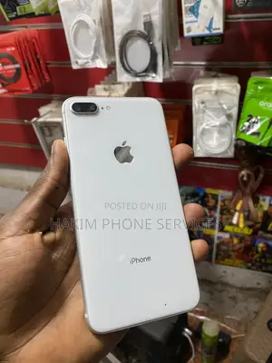 Apple iPhone 8 Plus 64 GB White