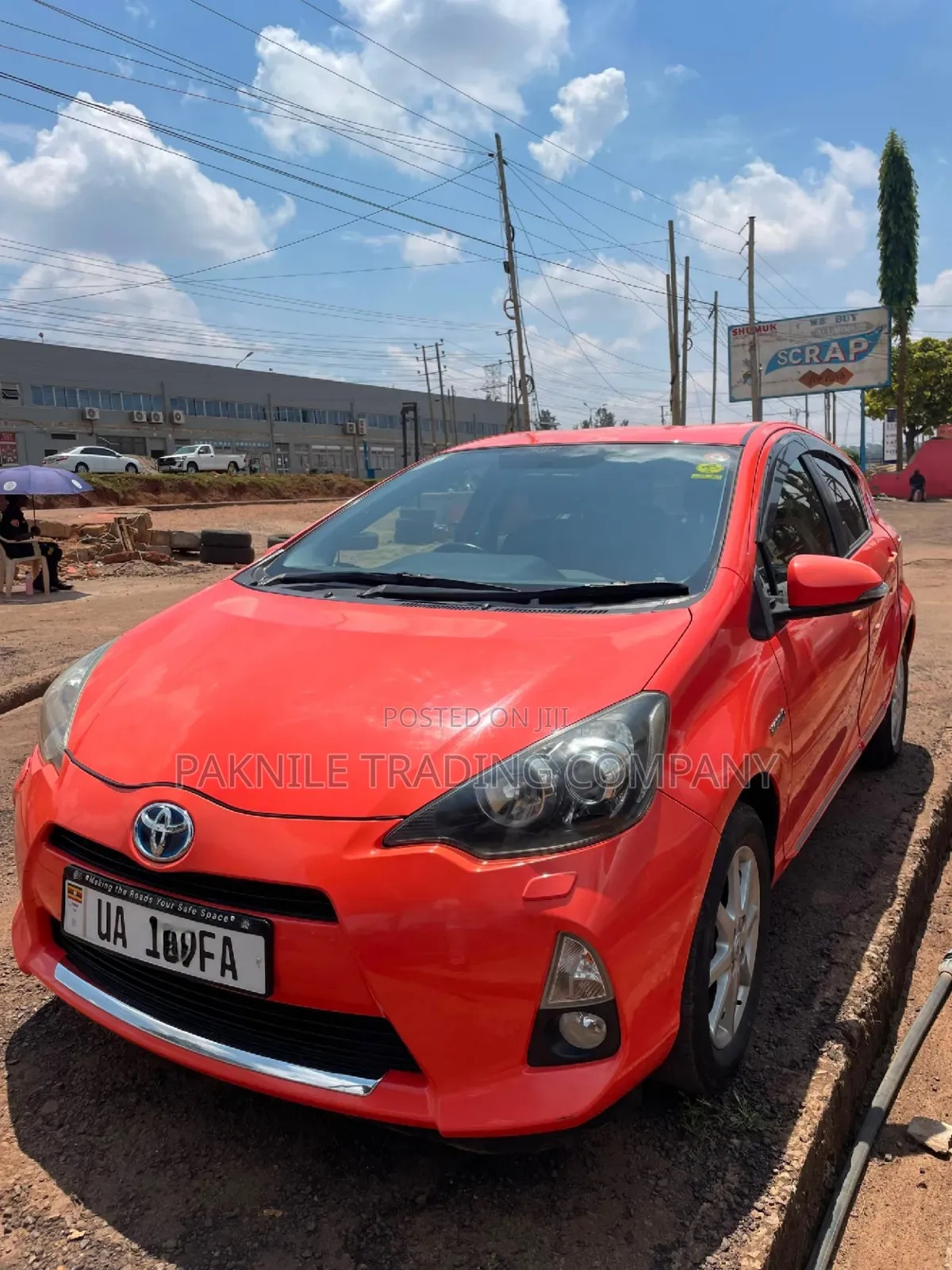 Toyota Aqua 2012 Orange