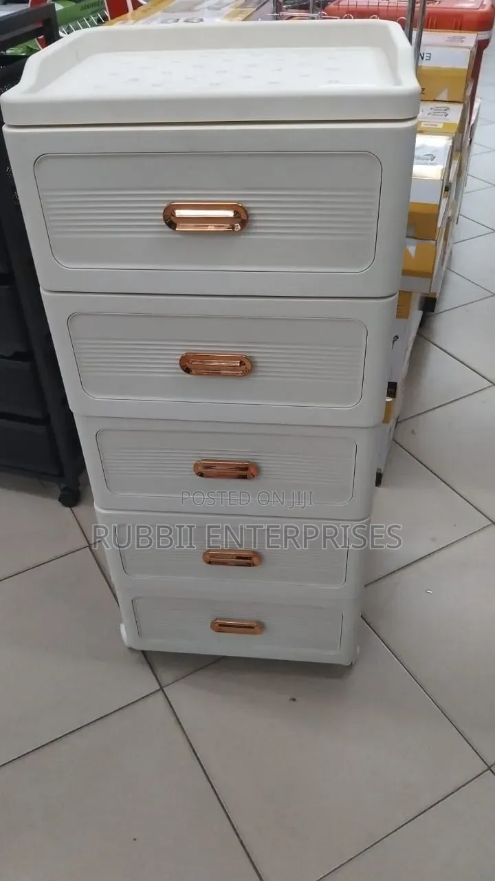 Plastic Cabinet 5 Tiers