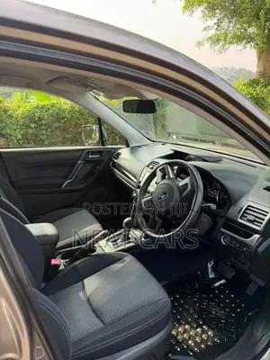 Subaru Forester 2017 Gold