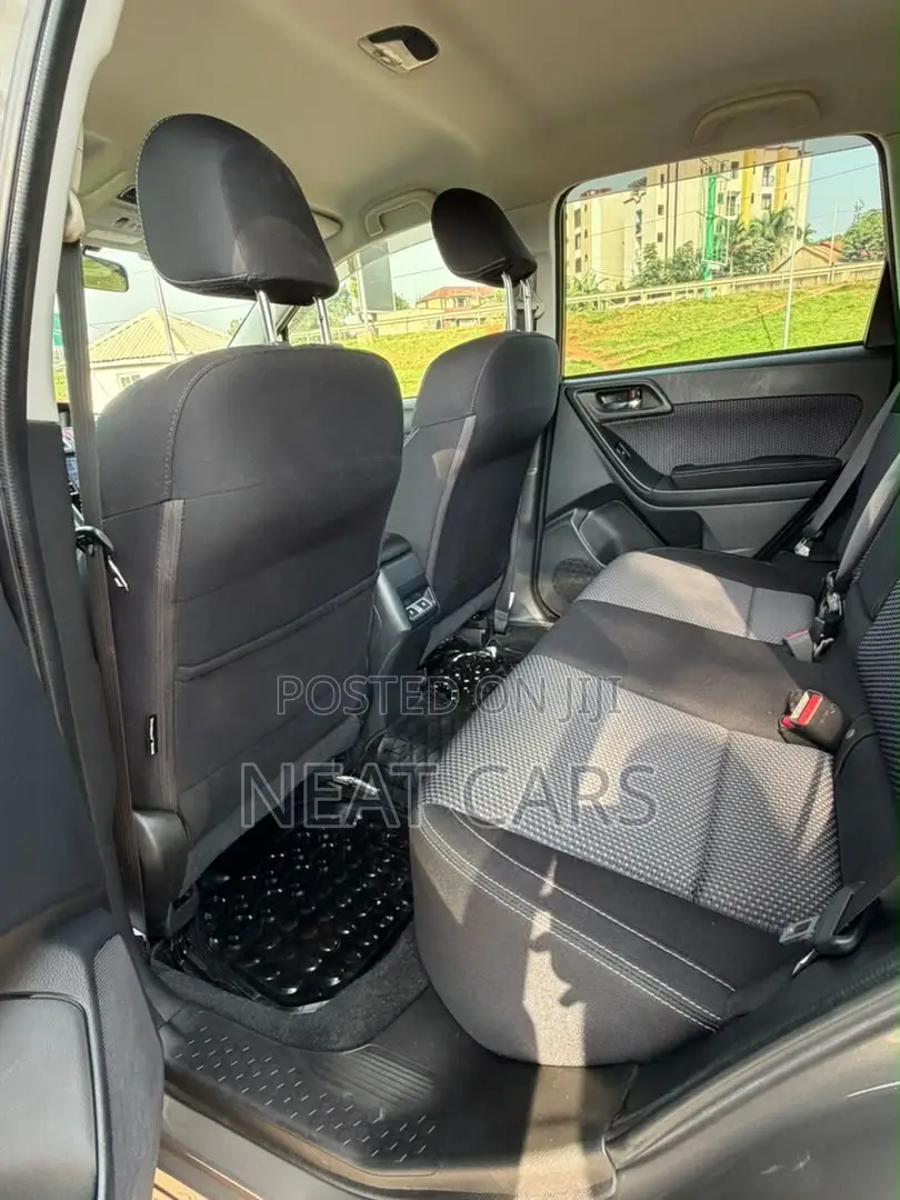 Subaru Forester 2017 Gold