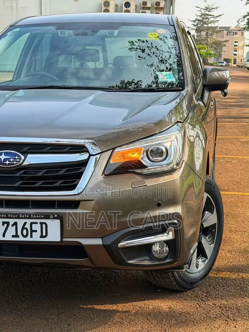 Subaru Forester 2017 Gold