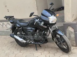 TVS Apache RTR 160 4V 2015 Black