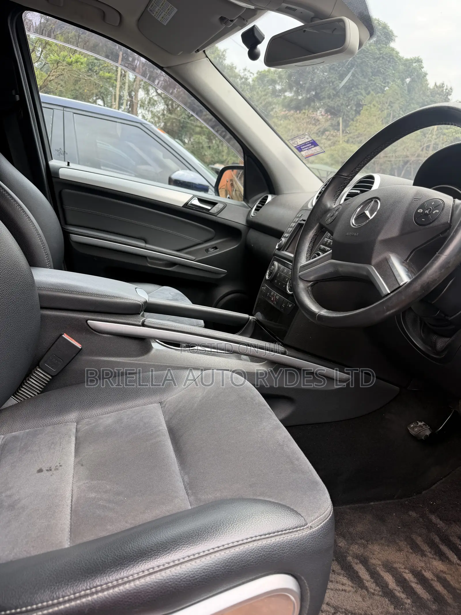 Mercedes-Benz M Class 2011 Black