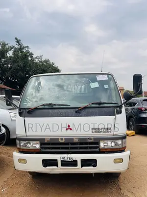 Fuso Fighter Mignon