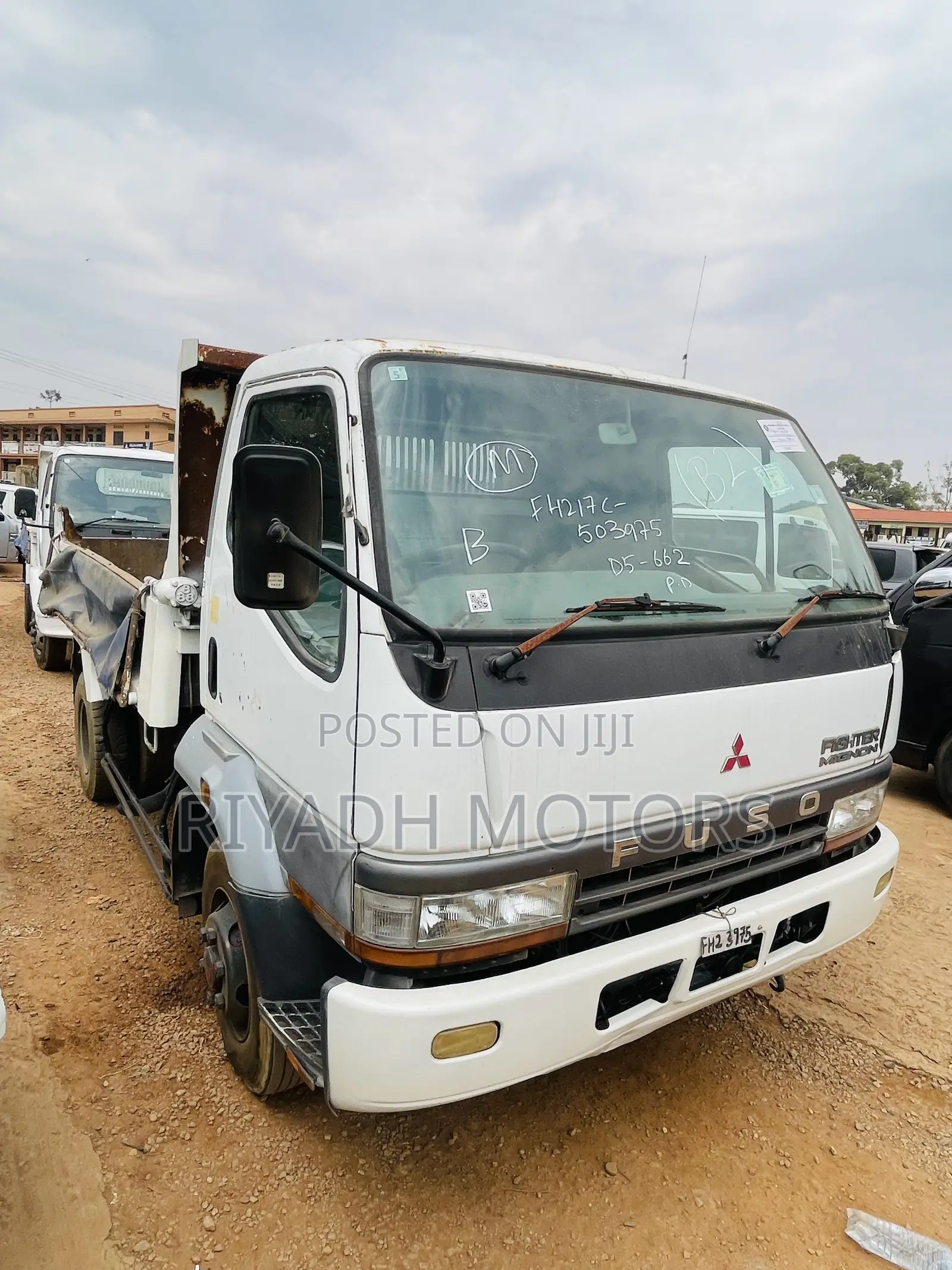 Fuso Fighter Mignon