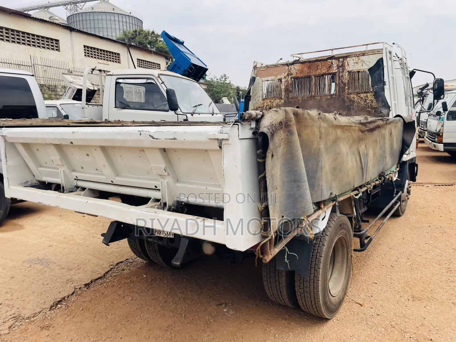 Fuso Fighter Mignon