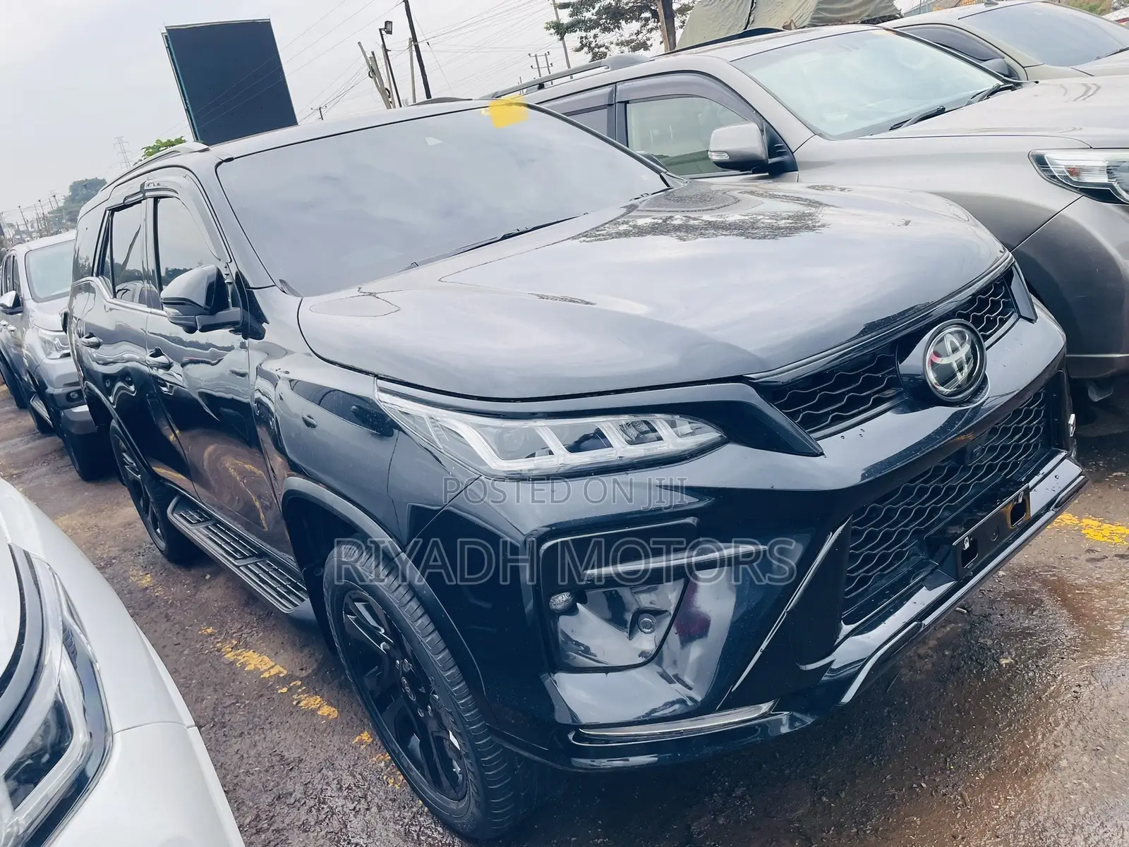 Toyota Fortuner 2.8 D AWD 2021 Black