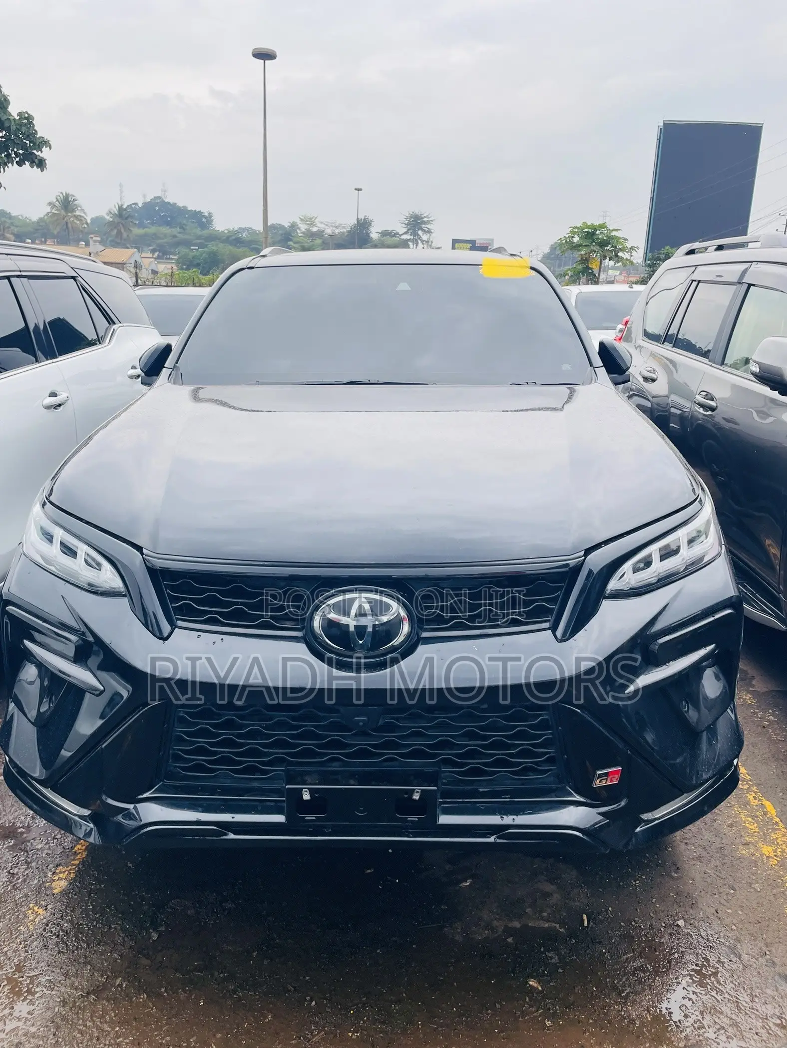 Toyota Fortuner 2.8 D AWD 2021 Black