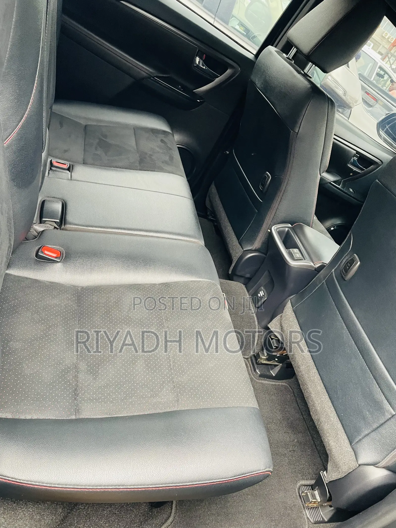 Toyota Fortuner 2.8 D AWD 2021 Black