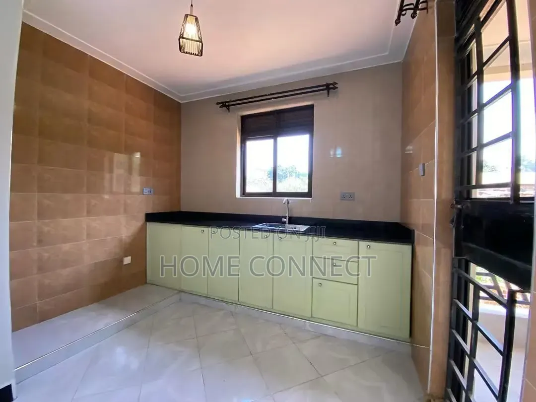 2bdrm Apartment in Muyenga, Central Division for rent