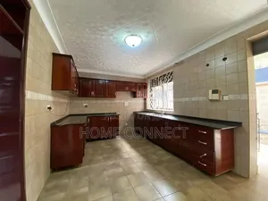 5bdrm Duplex in Mutungo Hill, Central Division for rent