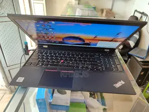 Laptop Lenovo ThinkPad P15s 32GB Intel Core i7 SSD 1T