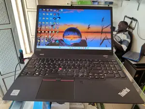 Laptop Lenovo ThinkPad P15s 32GB Intel Core i7 SSD 1T