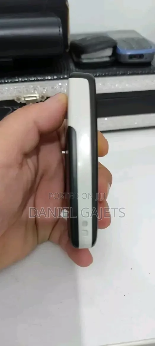 New Nokia 1110i Black