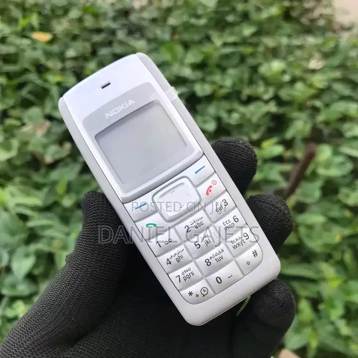 New Nokia 1110i Silver