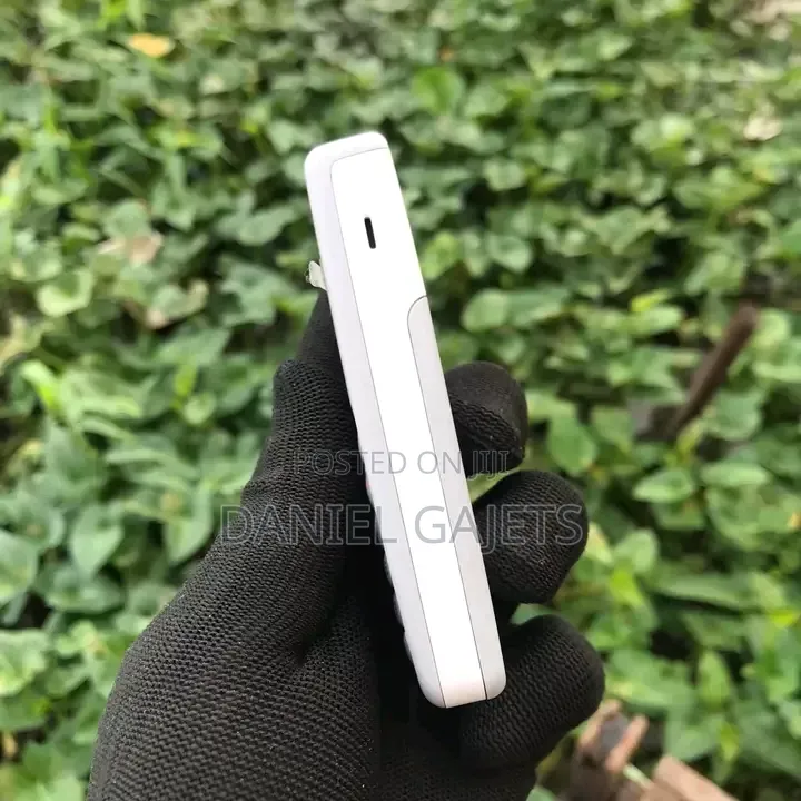 New Nokia 1110i Silver