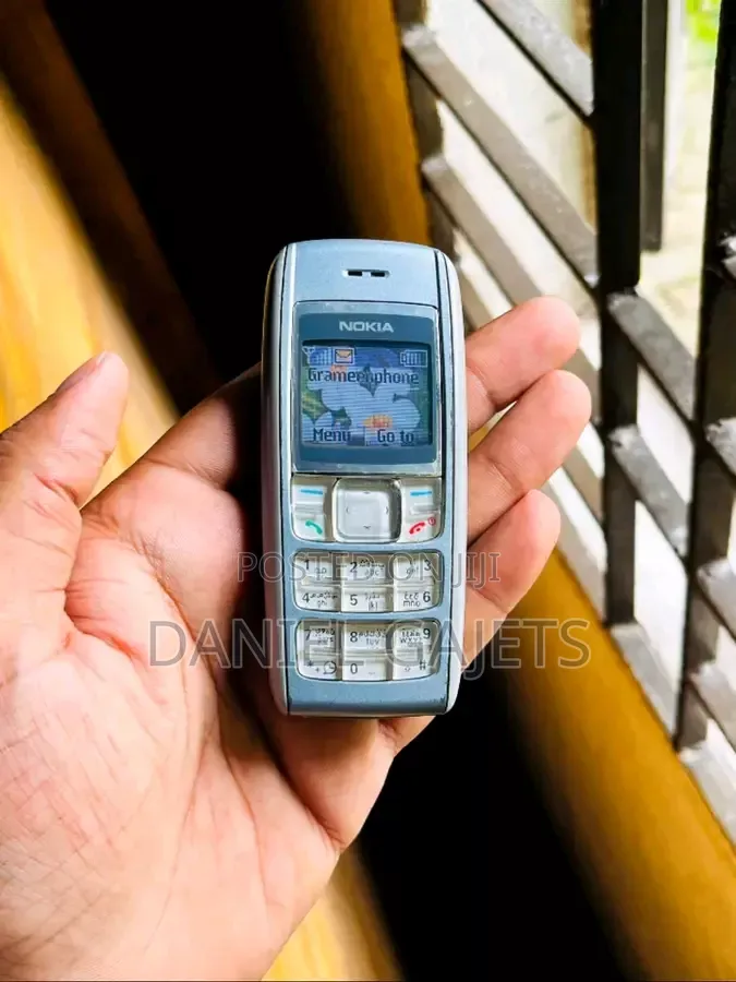 New Nokia 1600 White